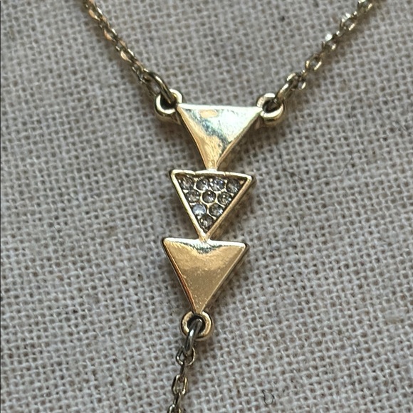 Gold Bar BaubleBar Y-Shape Lariat Necklace Triangle Pave Crystal Arrow Pendant - Picture 2 of 4
